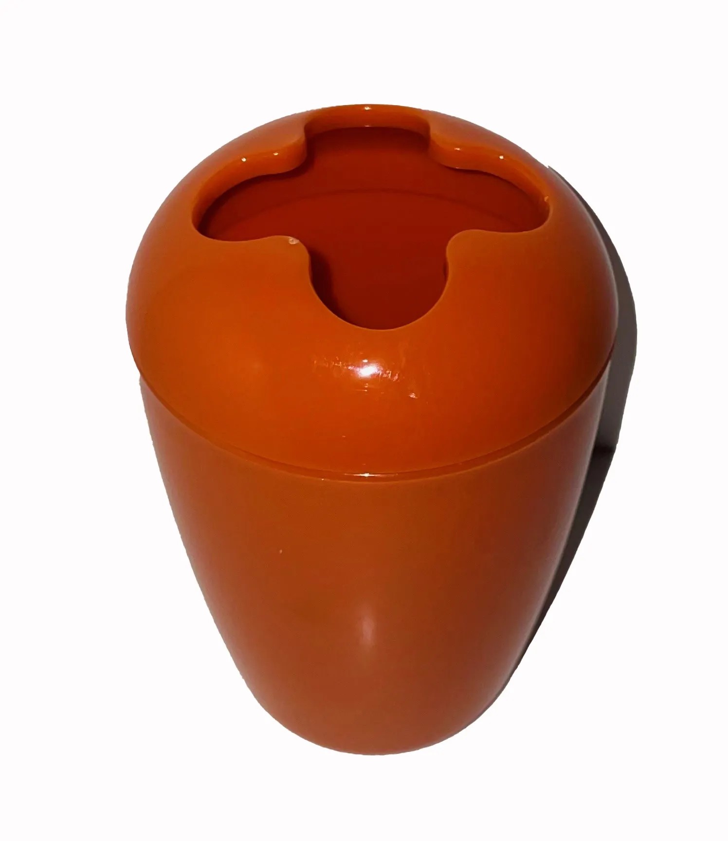 Kelímek na zubní kartáčky s víkem oranžový* Kelímek na zubní kartáčky s víkem oranžový*