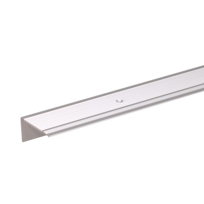 GAH Alberts Ochr. profil na hrany schodů, elox. hl., stříb., 23 x 45 x 2000 mm GAH Alberts Ochr. profil na hrany schodů, elox. hl., stříb., 23 x 45 x 2000 mm