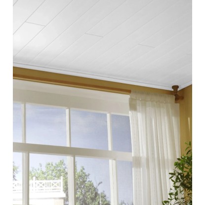 Bílé dřevěné panely Kronoflooring s texturou pro obklady stropů a stěn. Bílé dřevěné panely Kronoflooring s texturou pro obklady stropů a stěn.