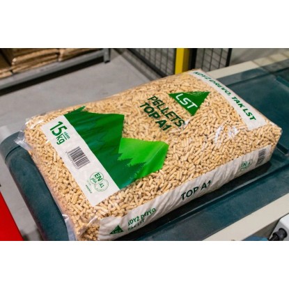 LST Pelety dřevěné smrkové TOP A1, 15 kg LST Pelety dřevěné smrkové TOP A1, 15 kg