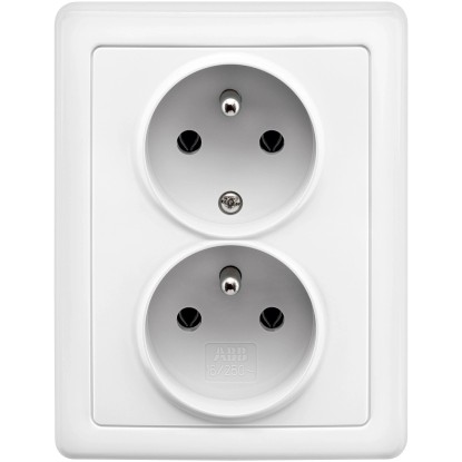 ABB Dvojitá zásuvka 2P + PE SWING, 16 A - 250 V, bílá ABB Dvojitá zásuvka 2P + PE SWING, 16 A - 250 V, bílá