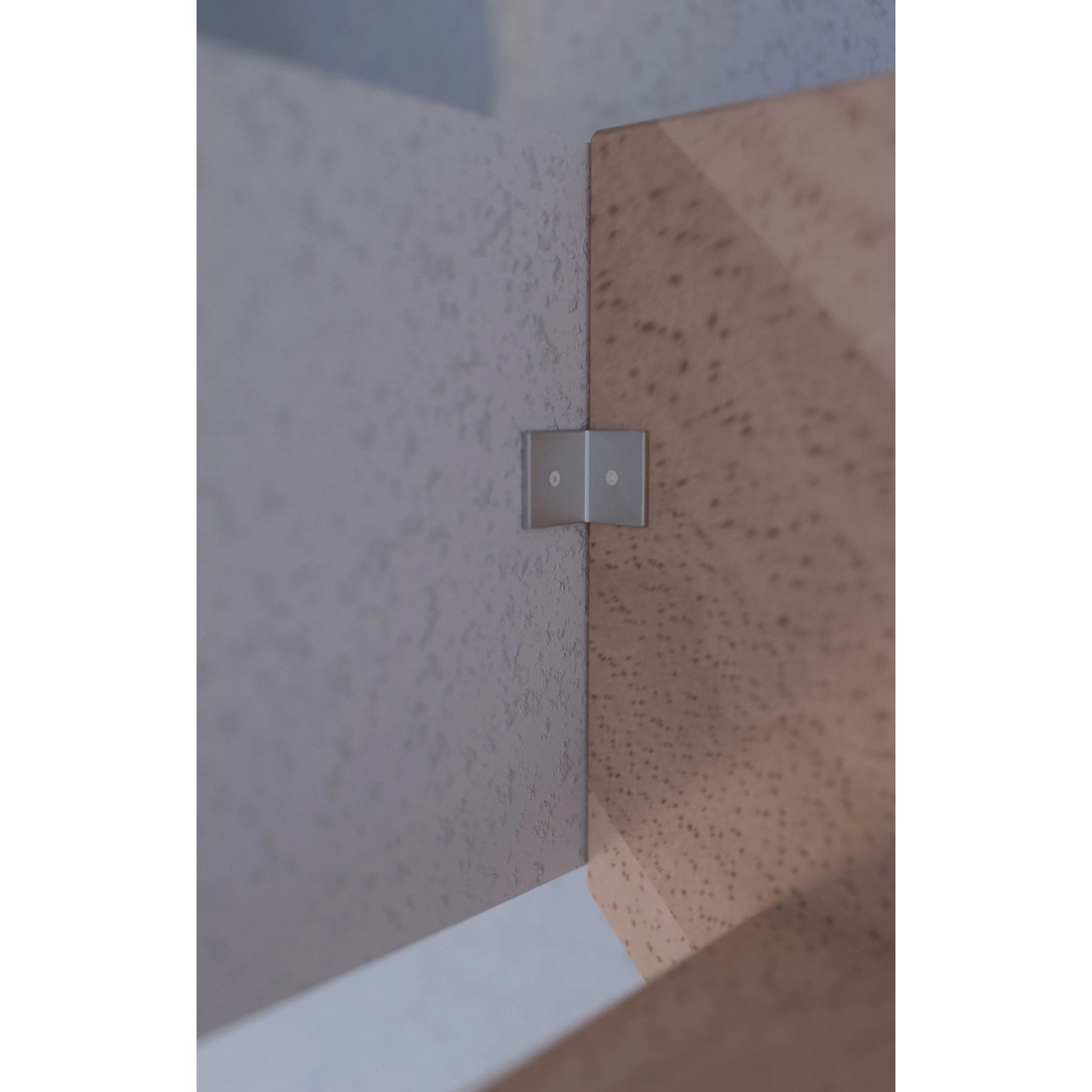 Detail: Úhelník na bukovém schodišti StarWood s dřevěným designovým zábradlím. Detail: Úhelník na bukovém schodišti StarWood s dřevěným designovým zábradlím.