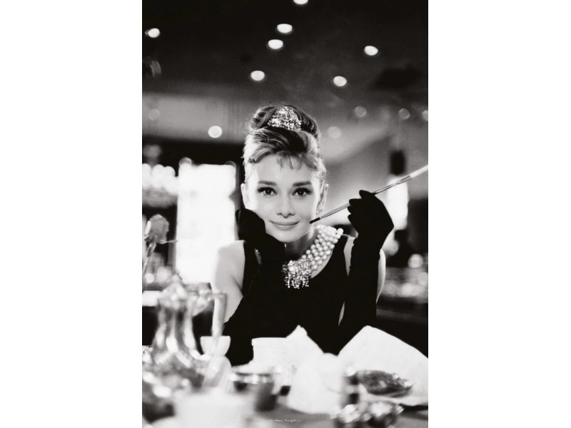 Maxiposter Cm X Cm Audrey Hepburn Breakfast At Tiffanys