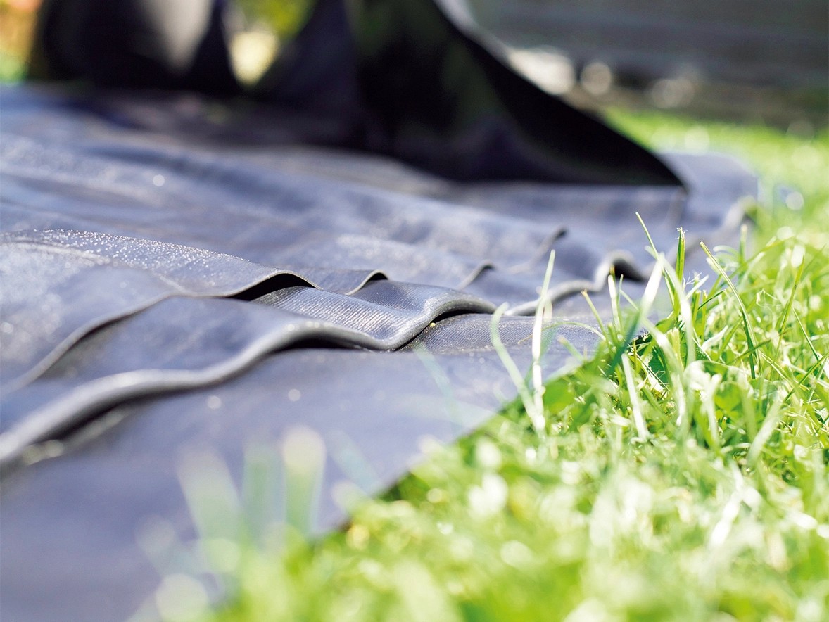 Heissner PVC jezírková fólie černá, tloušťka 0,5 mm, šířka 2 m-metráž (role 1 m) Heissner PVC jezírková fólie černá, tloušťka 0,5 mm, šířka 2 m-metráž (role 1 m)