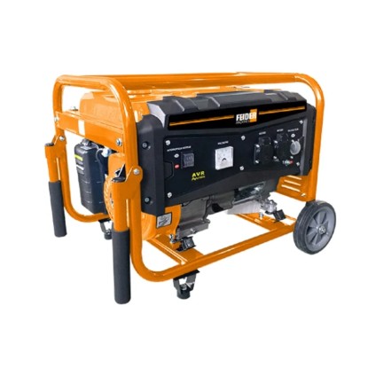 Oranžová elektrocentrála t.b.t. s kolečky pro mobilní použití.