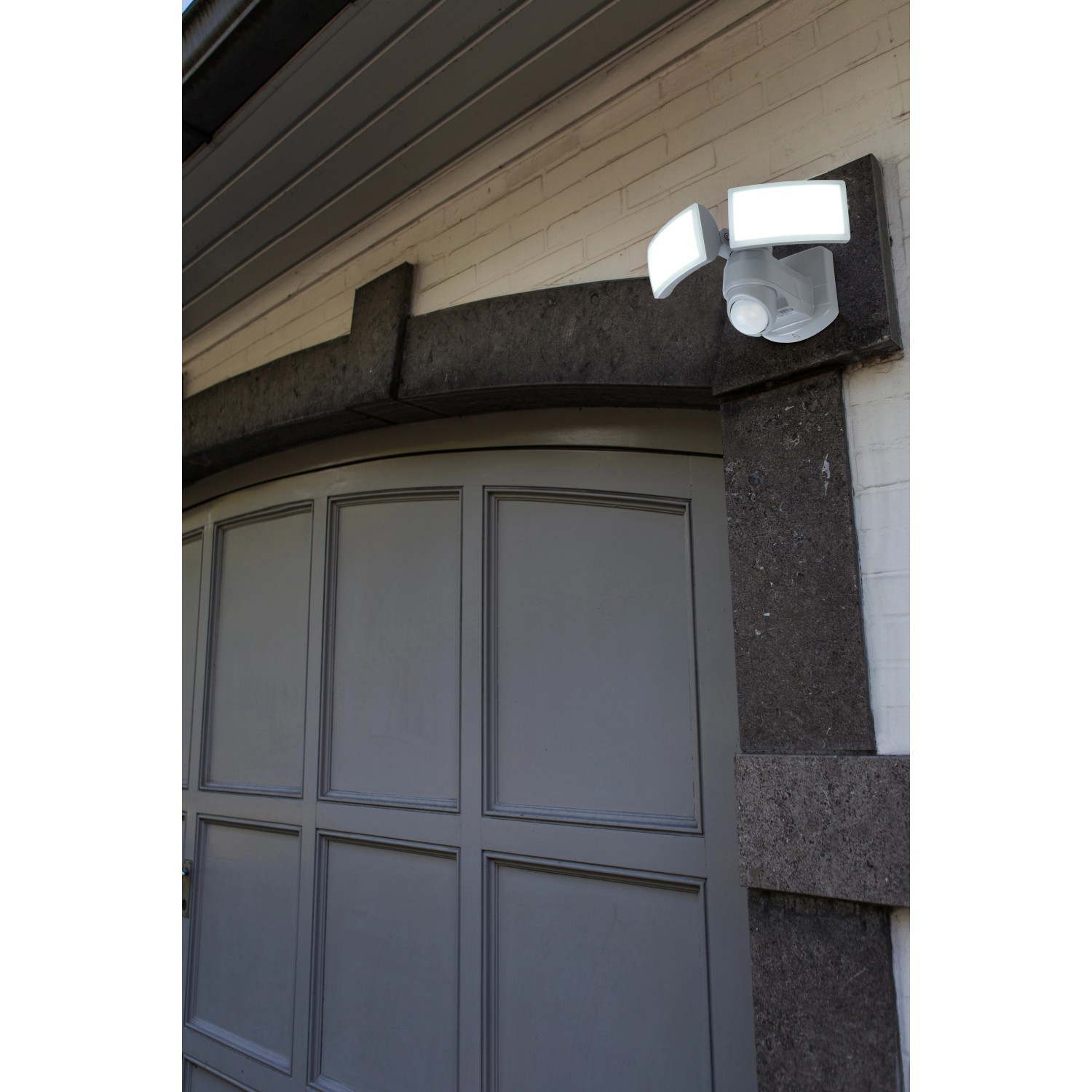 LUTEC Arc LED reflektor se 2 otočnými a sklopnými hlavami