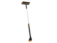 Fiskars Teleskopický smetáček se škrabkou X-series, 96-121 cm
