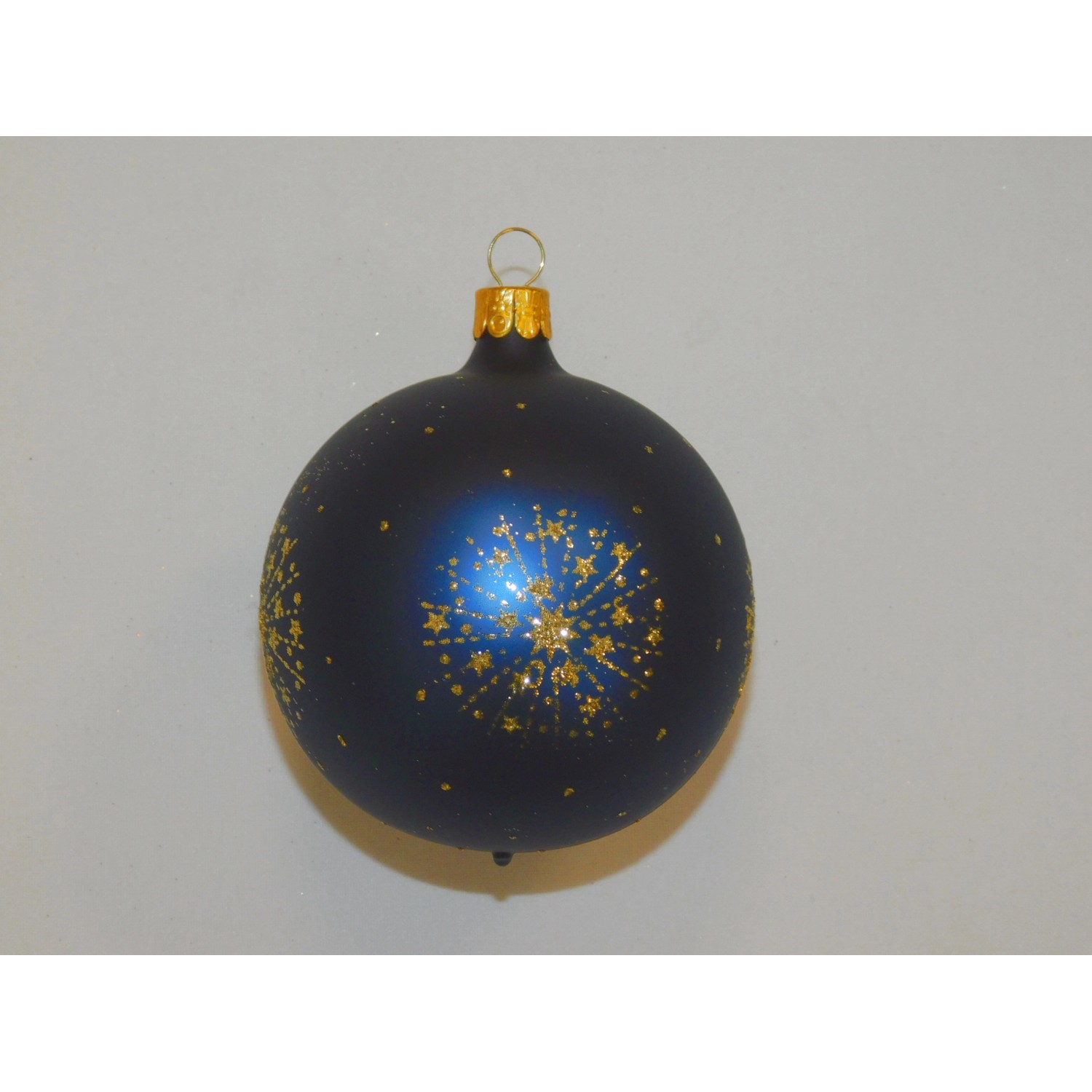 ONREX Vánoční ozdoba skleněná koule modrá/zlatá hvězdičky pr. 8 cm