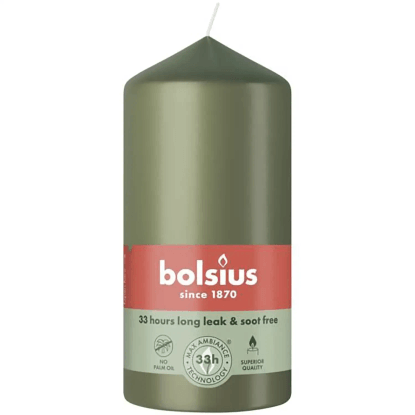 Bolsius Válcová svíčka Essentials, zelená Fresh Olive, pr. 5,8 x 12 cm