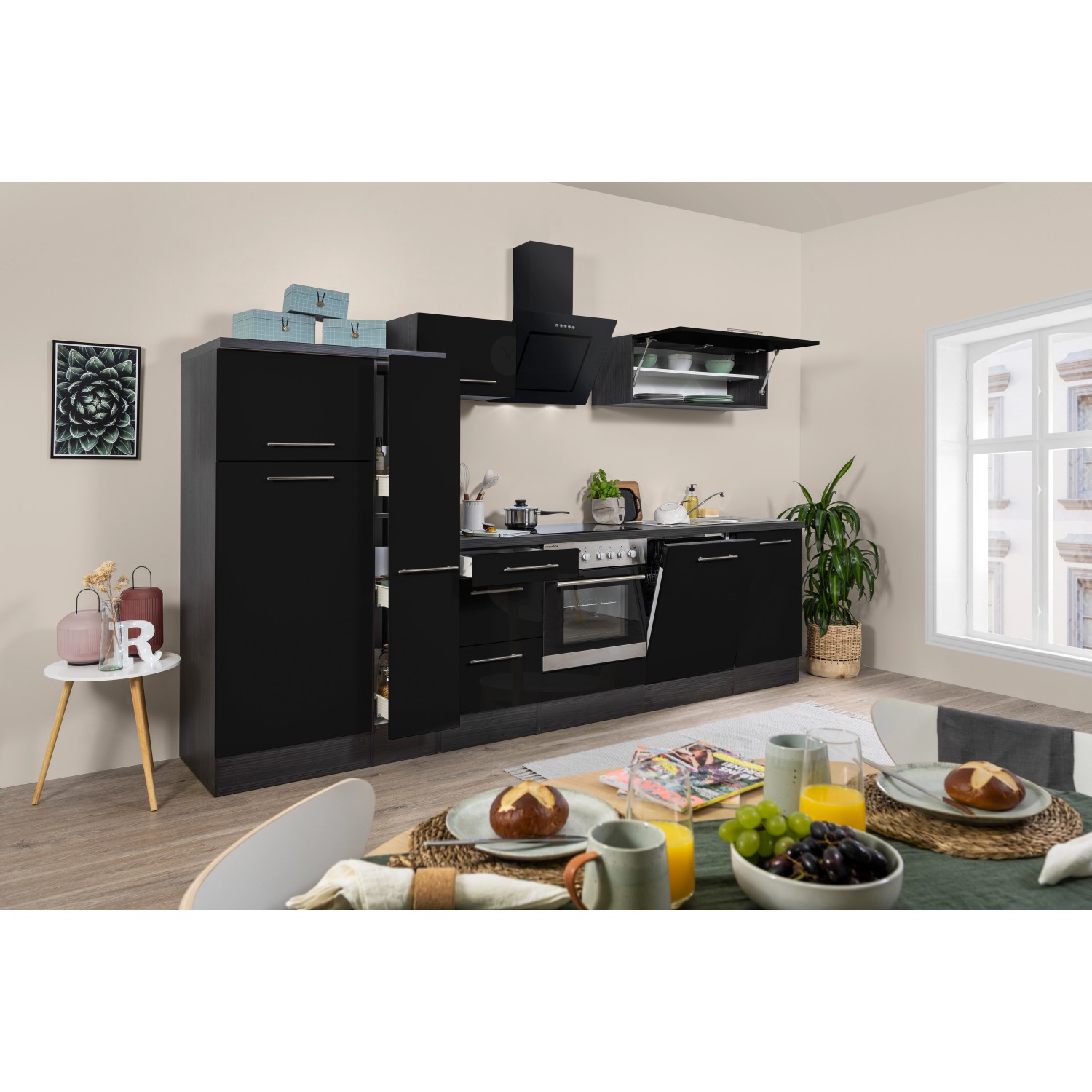 Respekta Kuchyně Amanda černá/dub 310 cm-trouba+skl.deska/digestoř/myčka/lednice