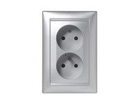 Legrand Dvojzásuvka Valena, 2P + T, 16 A - 250 V, stříbrná metalíza Legrand Dvojzásuvka Valena, 2P + T, 16 A - 250 V, stříbrná metalíza