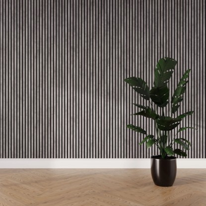 Betonově šedý akustický panel s černými akustickými plstěnými proužky jako obklad stěn, délka 240 cm.