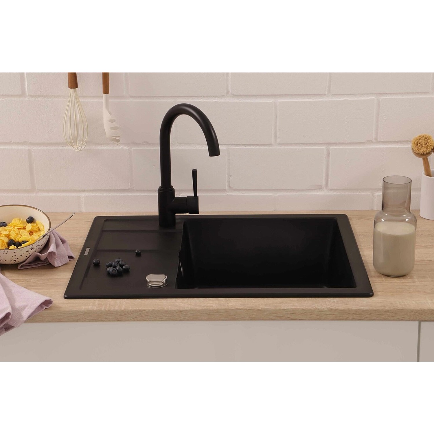 Respekta Granitový dřez Nashville, černá, 65 x 50 cm