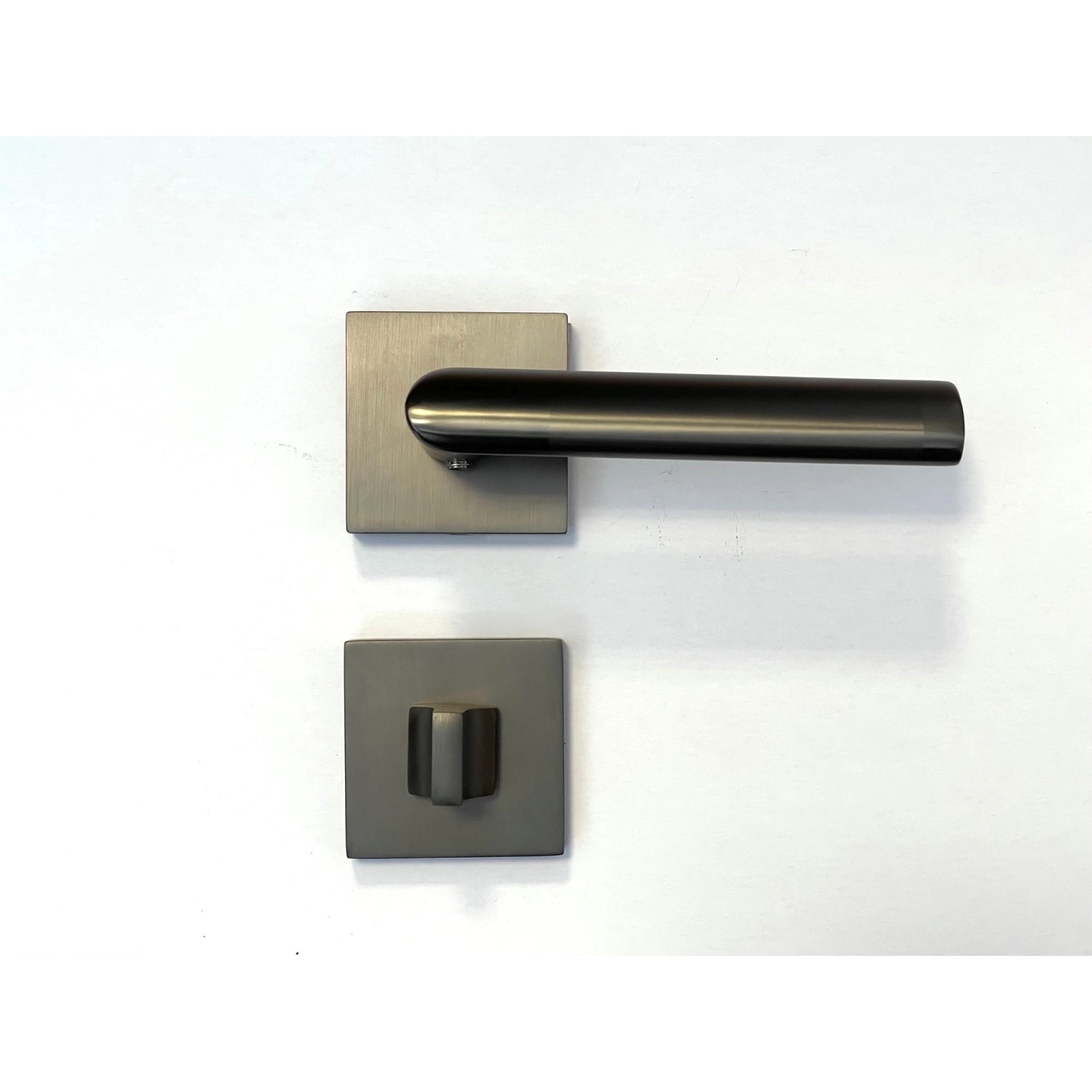 Cobra Rozetové dveřní kování NOVA-S WC, titan