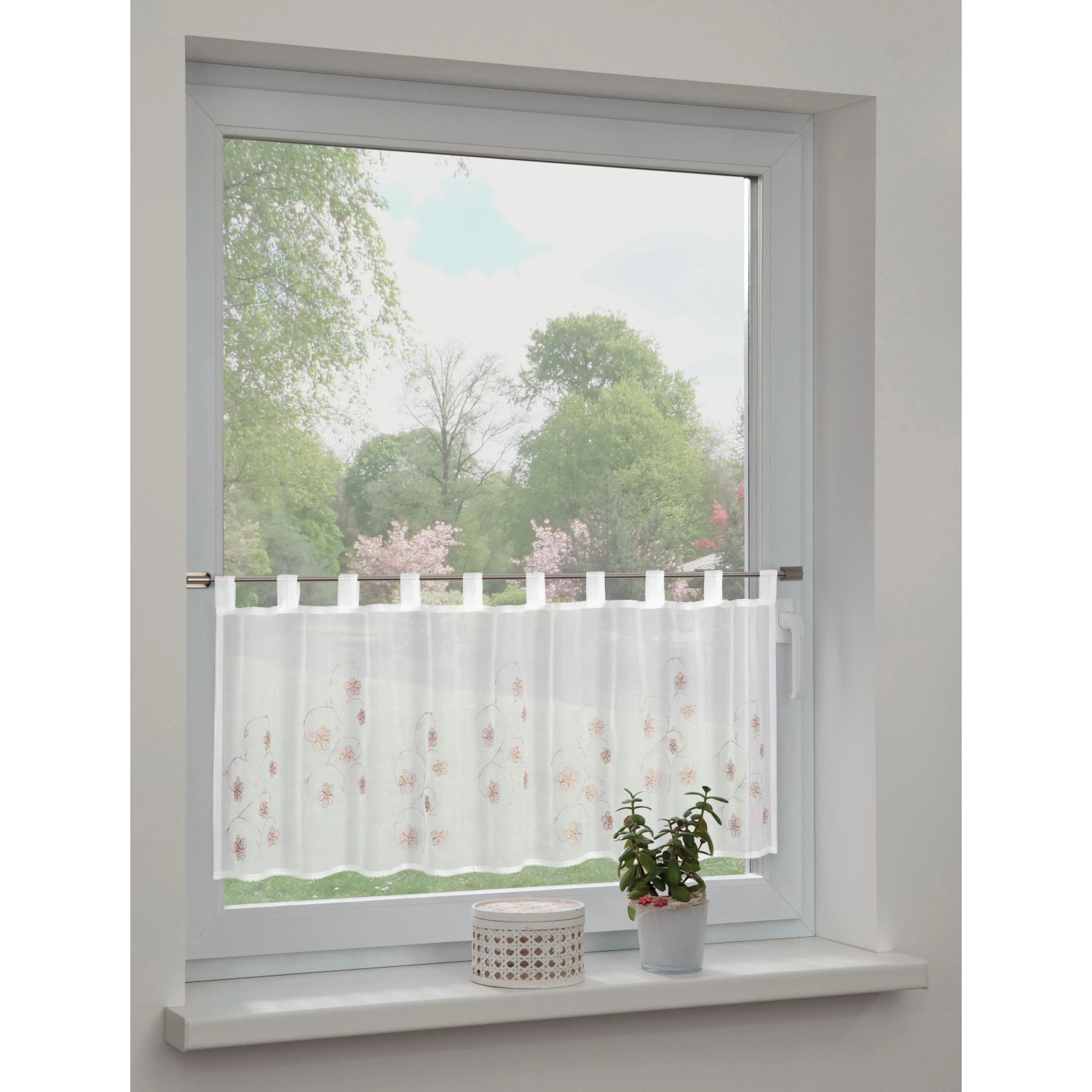 Sehlbach Vitrážová záclona s poutky, vyšívané květiny, bílá, 135 x 45 cm