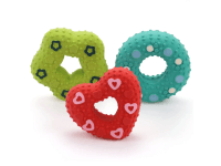 Olala Pets Pískací latexová hračka pro psa - donut 9 cm