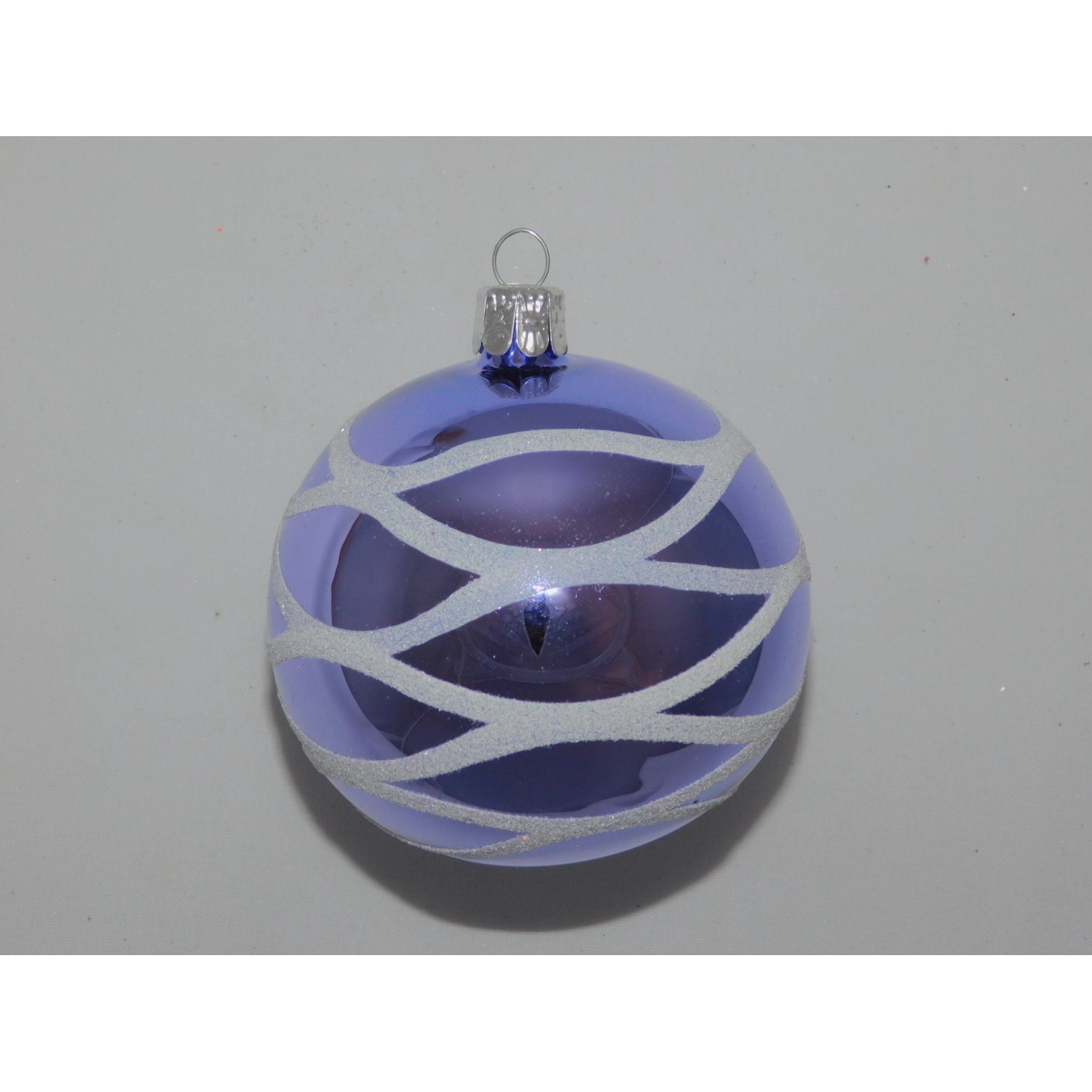 ONREX Vánoční ozdoba skleněná koule fialová proužky pr. 8 cm