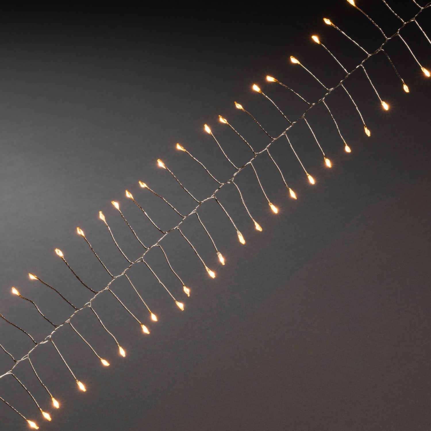 Mikro LED světelný řetěz 60 jantarových LED stříbrný drát vnitřní