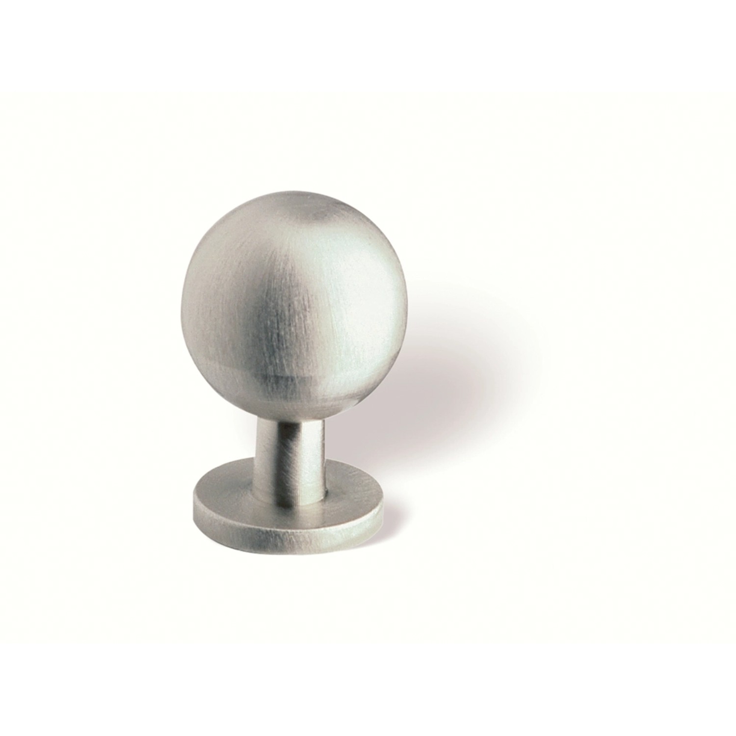 Knoflík 646 kov niklovaný 18 mm x 18 mm x 27 mm