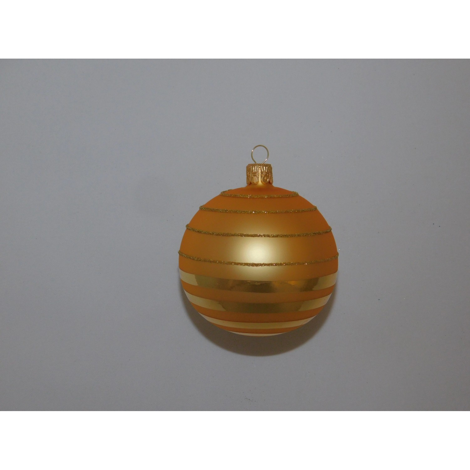 ONREX Vánoční ozdoba skleněná koule zlatá/oranžová proužky pr. 8 cm