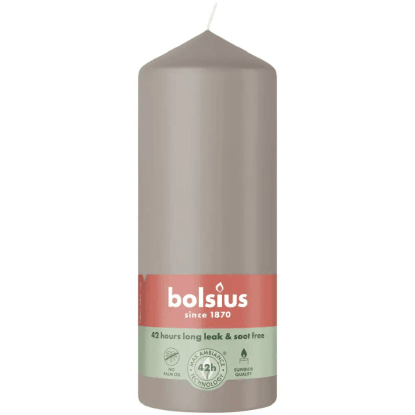 Bolsius Válcová svíčka Essentials, hnědošedá Light Taupe, pr. 5,8 x 15 cm