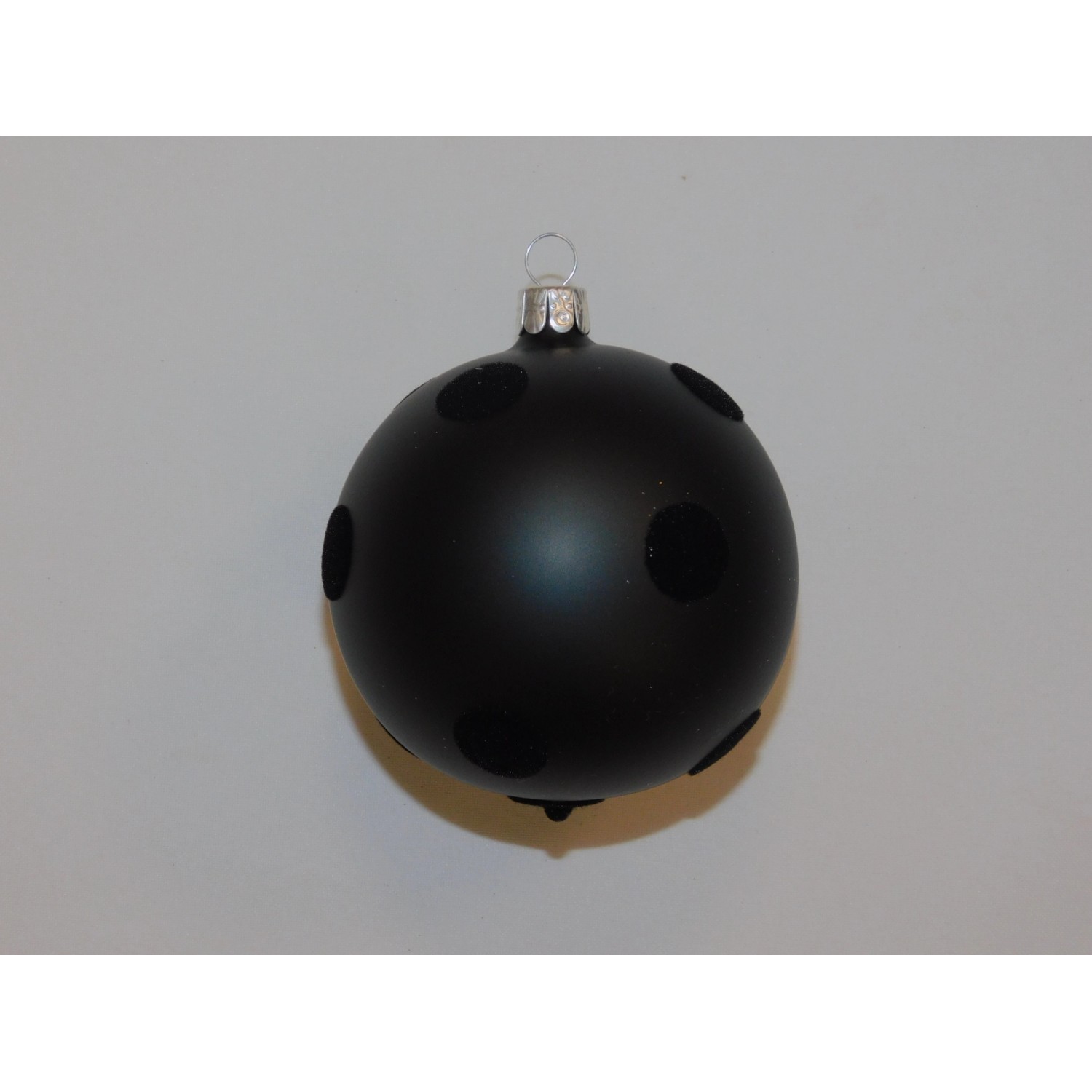 ONREX Vánoční ozdoba skleněná koule černá puntíky pr. 8 cm