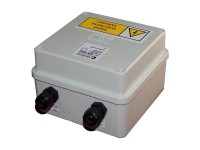 Napájecí zdroj pro max. 7 automatických pisoárů