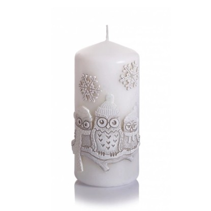 Bartek Candles Vánoční svíčka zimní sova, válec, bílá, pr. 6 x 13 cm