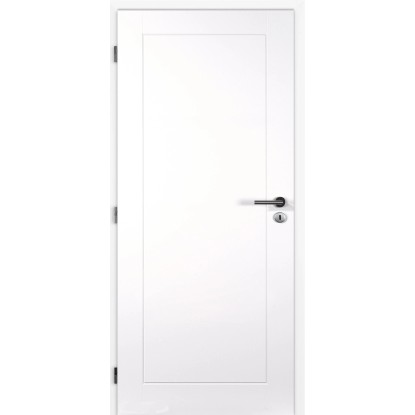 Bílé interiérové dveře s jednoduchým designem a černou klikou.