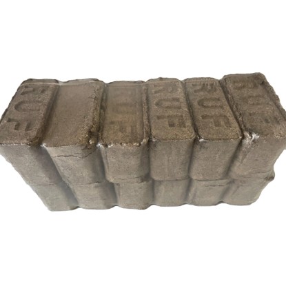Dřevěné brikety RUF, palivo do krbu a kamen, ekologické.