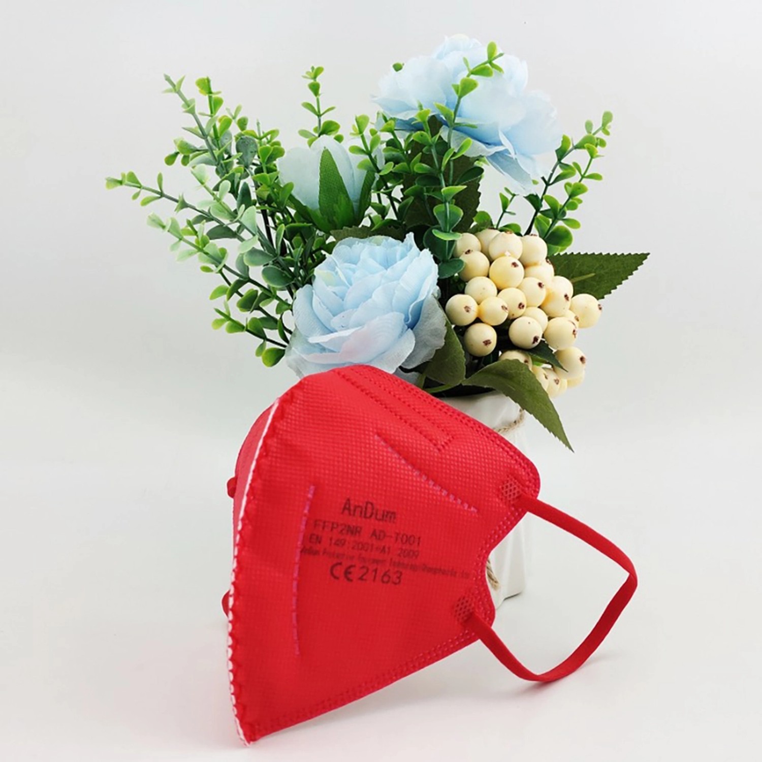 Respirátor dětský FFP2, vel. XS 1 ks, červený