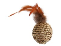 Magic Cat Hrača pro kočky míček z mořské trávy s pírky 9 cm Magic Cat Hrača pro kočky míček z mořské trávy s pírky 9 cm