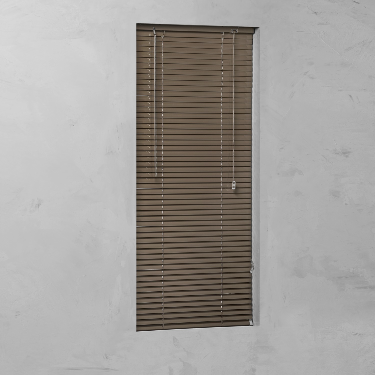 Hliníková žaluzie Venetian moka 25 mm, 110 x 175 cm