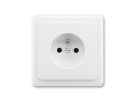 ABB Zásuvka Classic jednonásobná s clonkami, biela 81 x 81 x 37,5 cm