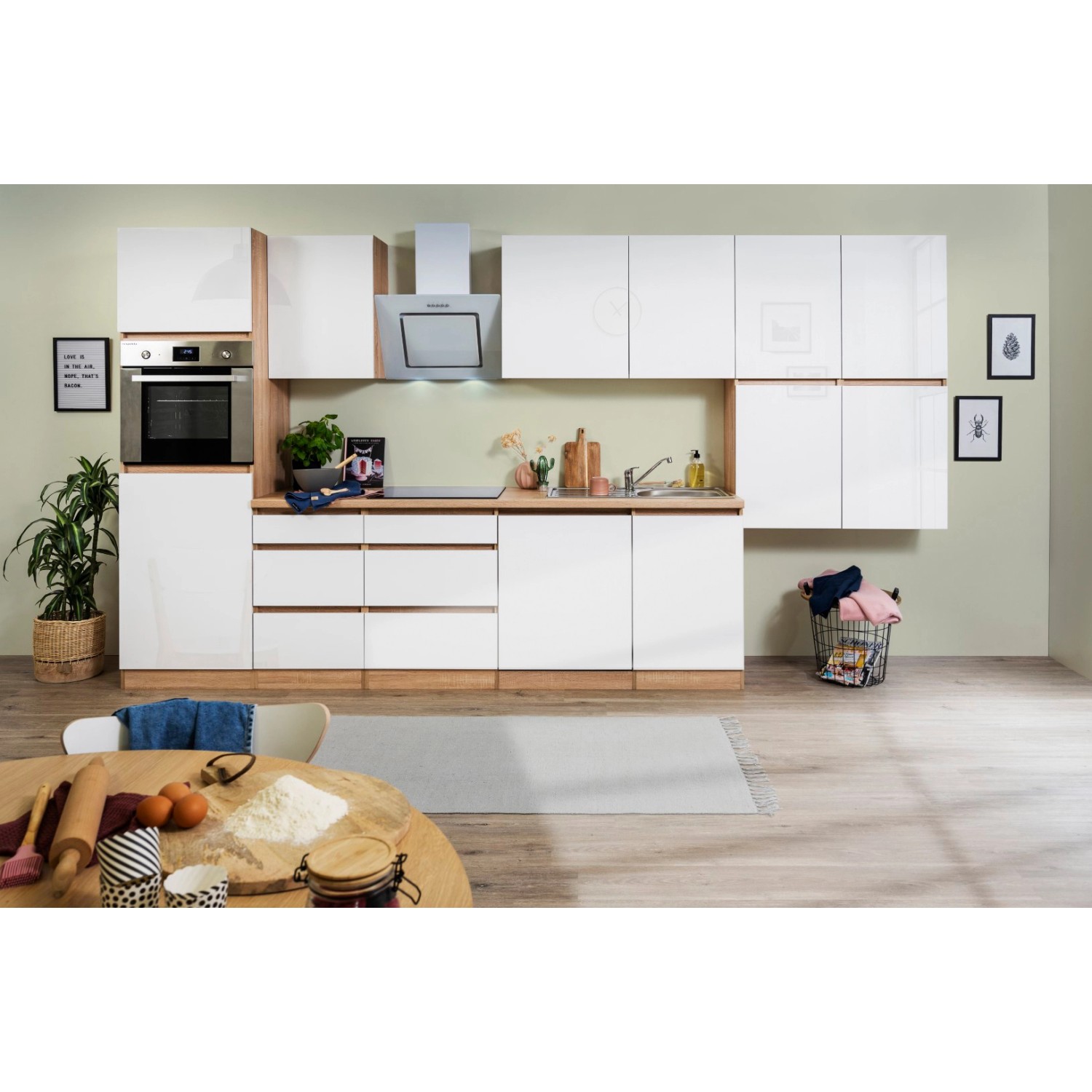 Respekta Kuchyně Lorena lesklá bílá/dub 380 cm-Bez el. přístrojů