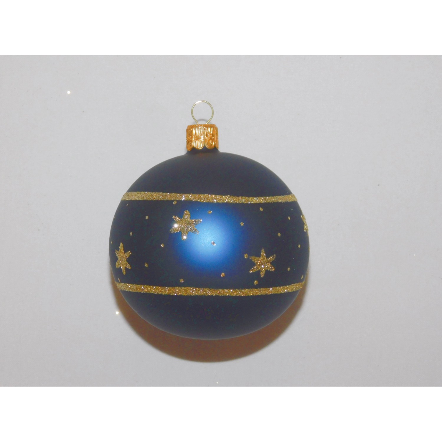 ONREX Vánoční ozdoba skleněná koule modrá/zlatá hvězdičky, pruhy pr. 8 cm