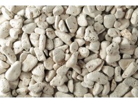Mramorové okrasné oblázky krémově karamelové 15-25 mm 10 kg PE pytel