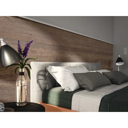 Nástěnný panel Egger DecoWall Annaba Dub přírodní jako čelo postele v ložnici.