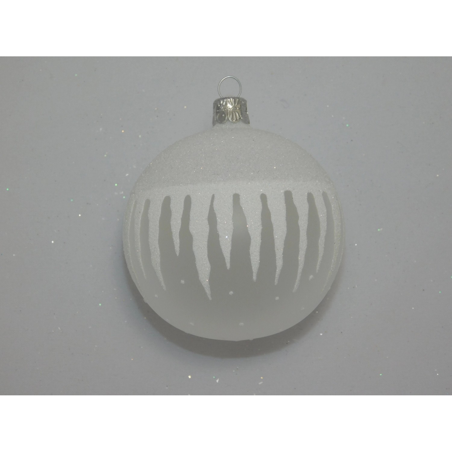 Ornex Skleněná vánoční ozdoba bílá s rampouchy pr. 8 cm
