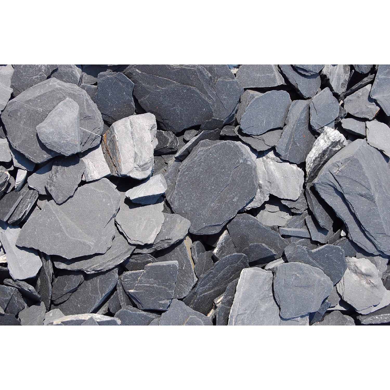 Břidlicové plátky grafitově černé 30-70 mm 20 kg PE pytel