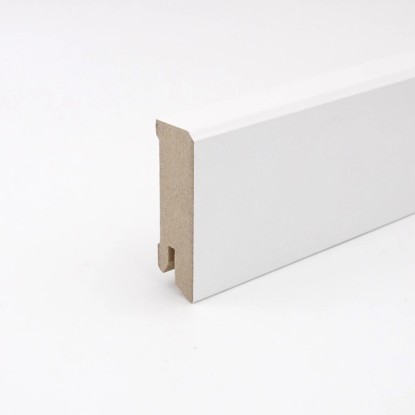 Soklová lišta White&Black Cubica bílá, 60 x 18 x 2400 mm