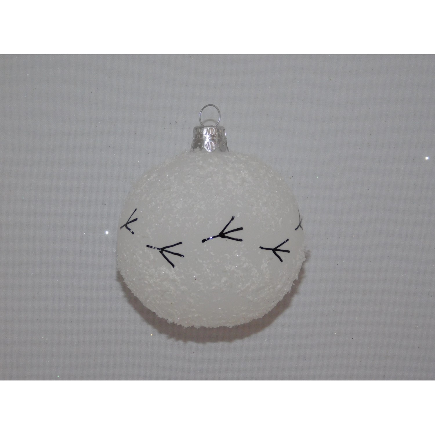 Ornex Skleněná vánoční ozdoba bílá se stopami pr. 7 cm